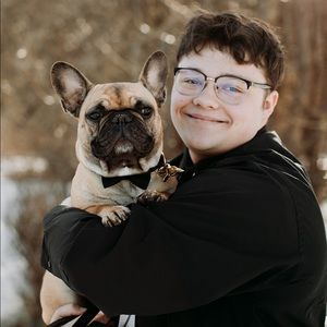 Meet your Posher, Alex